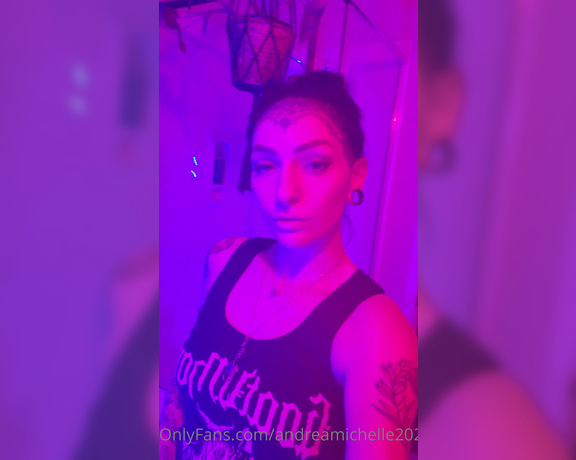 Michelle Masque aka michellemasque Findom - 07-27-2020 OnlyFans Video - Ive perfected the lighting in my bathroom