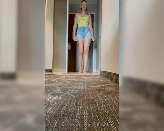 Blondifeet aka blondifeet Foot Fetish - 01-03-2022 OnlyFans Video - you are in awe as I walk toward you