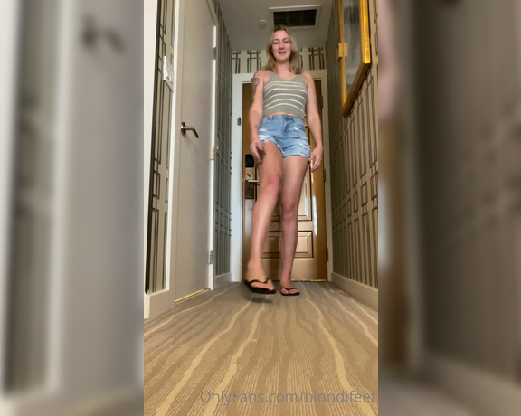 Blondifeet aka blondifeet Foot Fetish - 01-08-2022 OnlyFans Video - Being a Goddess I can make any activity look amazing