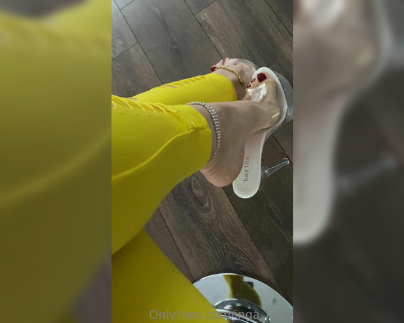 Inga_llery aka inga_llery Foot Fetish - 05-05-2023 OnlyFans Video - Leaked inga_llery 80745