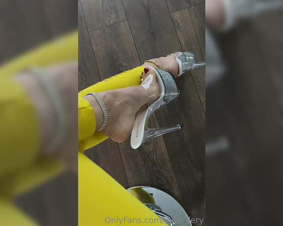 Inga_llery aka inga_llery Foot Fetish - 05-05-2023 OnlyFans Video - Leaked inga_llery 29207