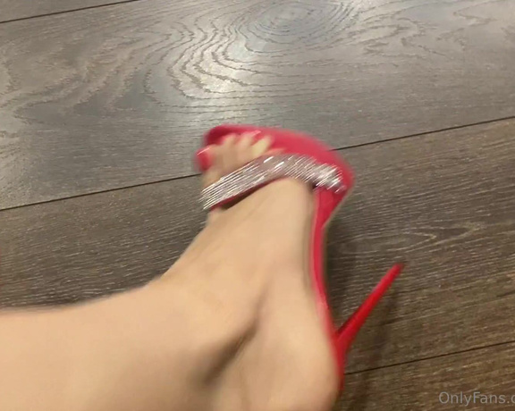 Inga_llery aka inga_llery Foot Fetish - 05-19-2023 OnlyFans Video - part 2