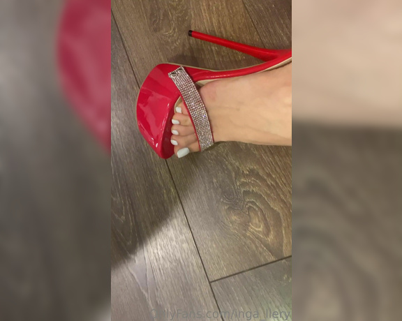 Inga_llery aka inga_llery Foot Fetish - 05-16-2023 OnlyFans Video - Ask me for customs