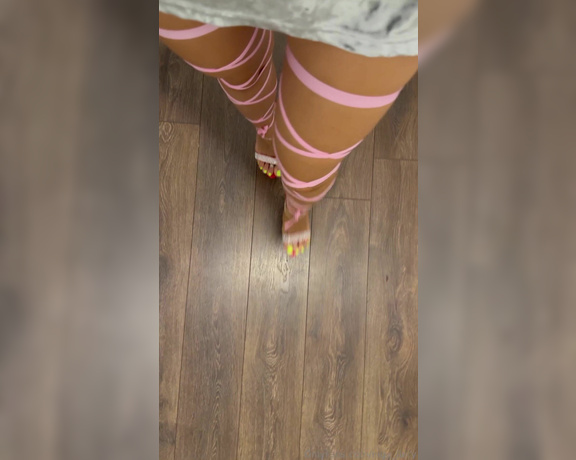 Inga_llery aka inga_llery Foot Fetish - 11-22-2023 OnlyFans Video - Leaked inga_llery 88914