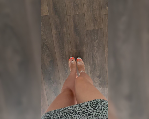 Inga_llery aka inga_llery Foot Fetish - 10-20-2023 OnlyFans Video - Leaked inga_llery 44705