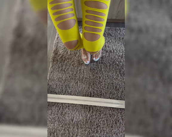 Inga_llery aka inga_llery Foot Fetish - 11-15-2023 OnlyFans Video - Leaked inga_llery 50773