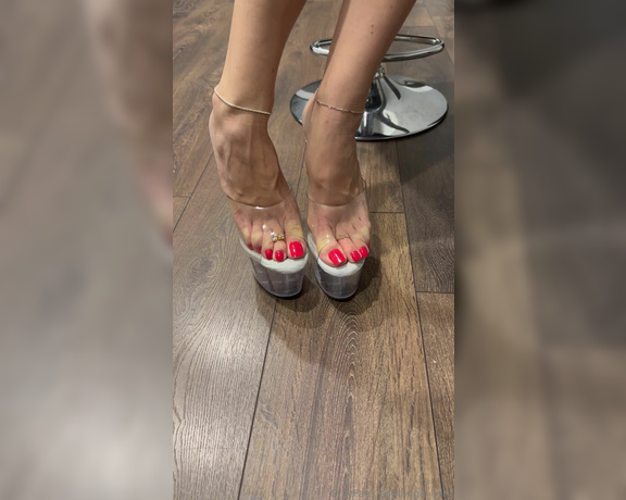 Inga_llery aka inga_llery Foot Fetish - 12-14-2023 OnlyFans Video - Leaked inga_llery 62162