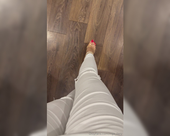 Inga_llery aka inga_llery Foot Fetish - 02-08-2024 OnlyFans Video - Tell me what you think about this