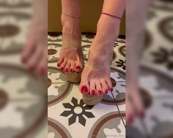 Inga_llery aka inga_llery Foot Fetish - 05-20-2024 OnlyFans Video - Toes out, do you like