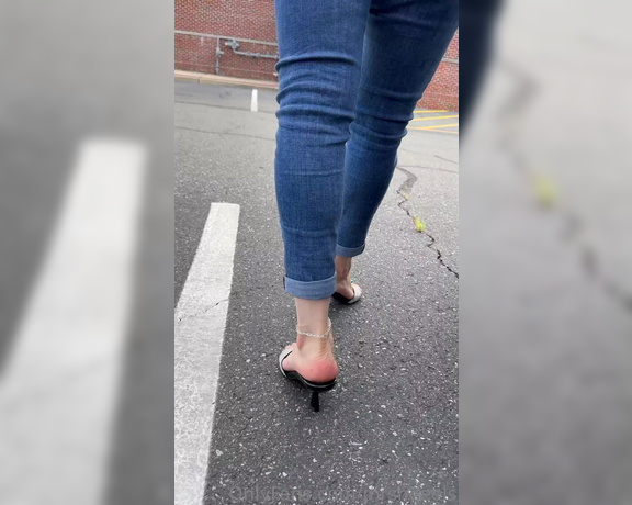 Lilmisdry aka lilmisdry Foot Fetish - 08-12-2023 OnlyFans Video - New JC heels 4K video 722