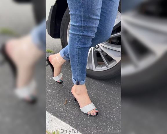 Lilmisdry aka lilmisdry Foot Fetish - 08-12-2023 OnlyFans Video - New JC heels 4K video 722