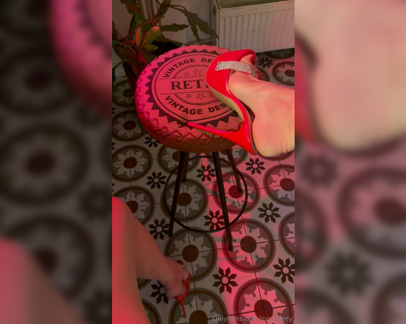 Inga_llery aka inga_llery Foot Fetish - 07-01-2024 OnlyFans Video - Sexy