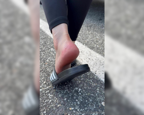 Lilmisdry aka lilmisdry Foot Fetish - 08-14-2023 OnlyFans Video - My new Adidas slides 4K  813