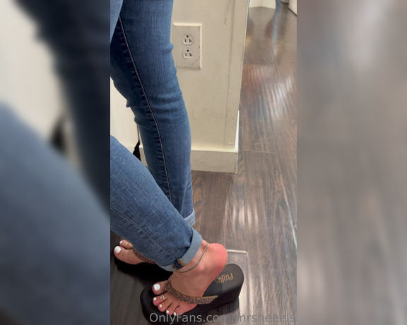 Lilmisdry aka lilmisdry Foot Fetish - 08-15-2023 OnlyFans Video - Two more  804 wedges