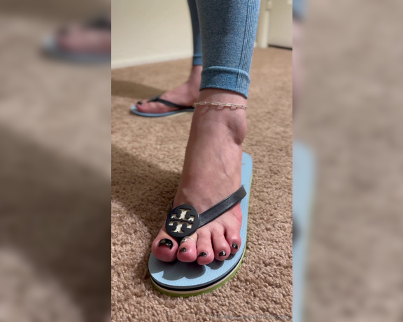 Lilmisdry aka lilmisdry Foot Fetish - 04-22-2024 OnlyFans Video - New Video