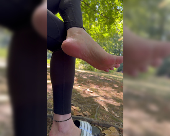 Lilmisdry aka lilmisdry Foot Fetish - 09-11-2024 OnlyFans Video - New video for hump day