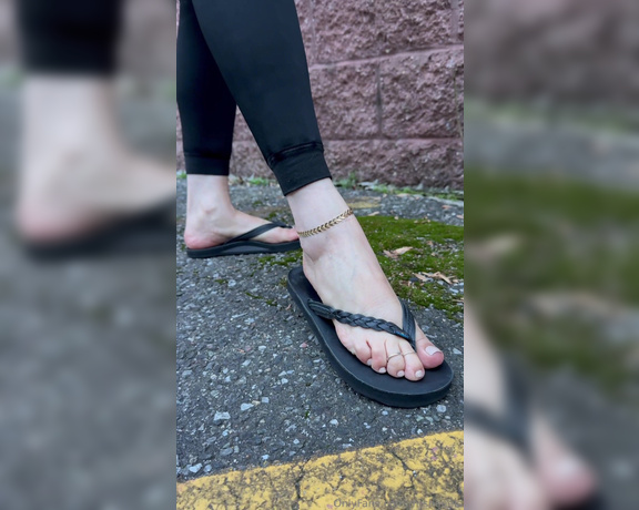 Lilmisdry aka lilmisdry Foot Fetish - 01-10-2024 OnlyFans Video - Leaked lilmisdry 54920