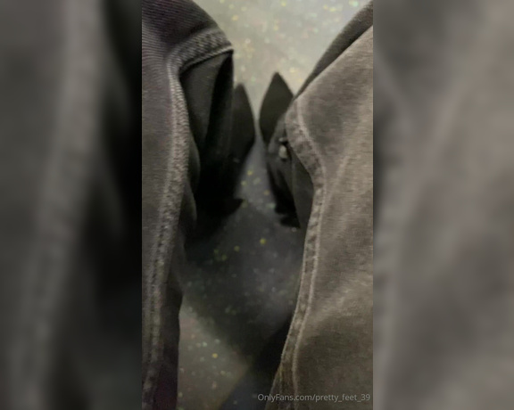 Goddess Vanessa aka pretty_feet_39 Foot Fetish - 03-04-2024 OnlyFans Video - Would you worship my feet in a public transport