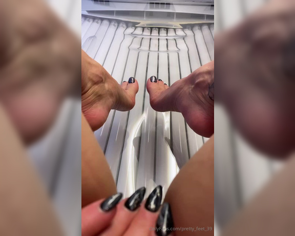 Goddess Vanessa aka pretty_feet_39 Foot Fetish - 01-12-2024 OnlyFans Video - Leaked pretty_feet_39 56023