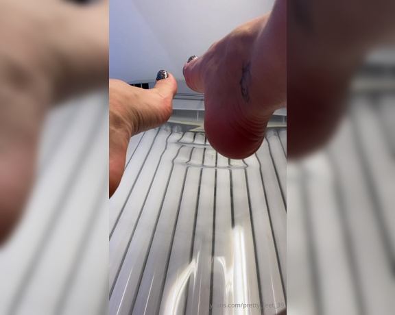 Goddess Vanessa aka pretty_feet_39 Foot Fetish - 01-12-2024 OnlyFans Video - Leaked pretty_feet_39 56023