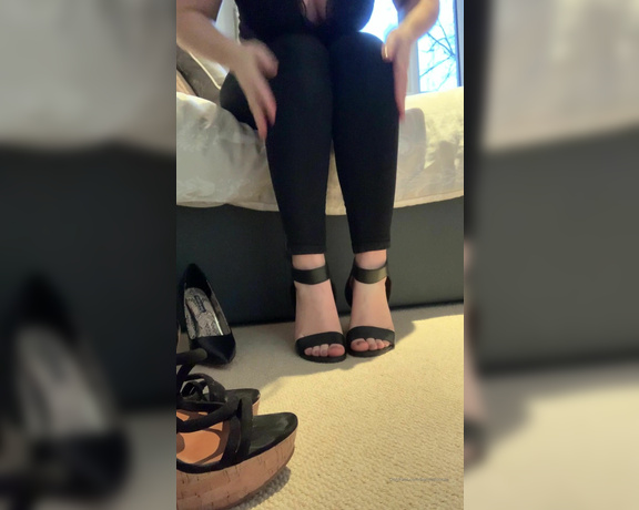 Harriet King aka harrietfootsie Foot Fetish - 01-31-2020 OnlyFans Video - Just deciding what shoes I should wear tomorrow for my birthday celebrations and girls night out