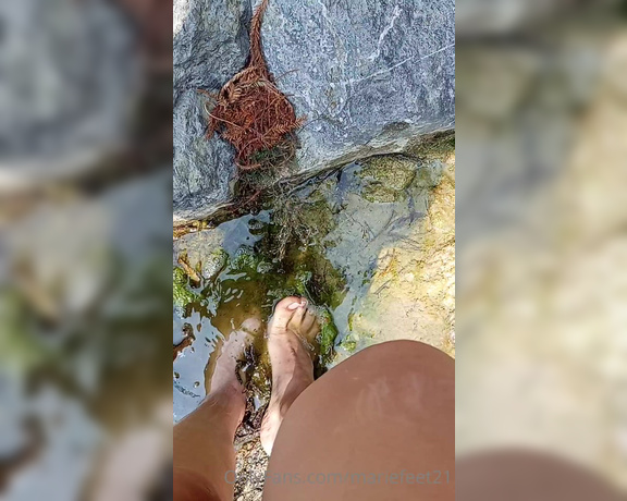 Goddess Marie aka mariexsoles Foot Fetish - 04-16-2022 OnlyFans Video - Crushing moss  feels good