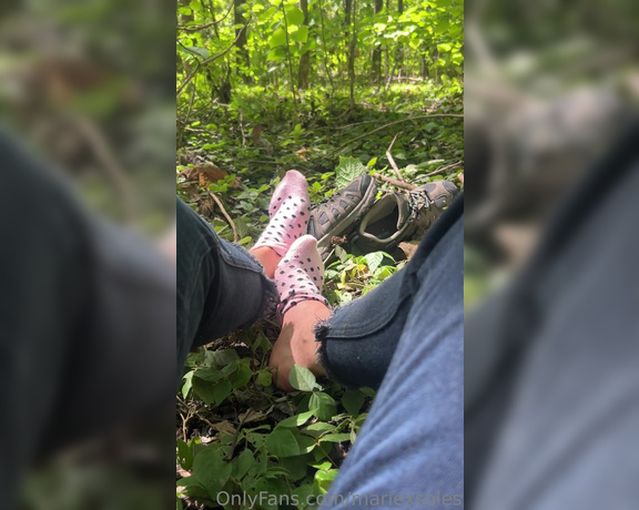 Goddess Marie aka mariexsoles Foot Fetish - 05-30-2023 OnlyFans Video - My feet anywhere look great, but, in the woods uff