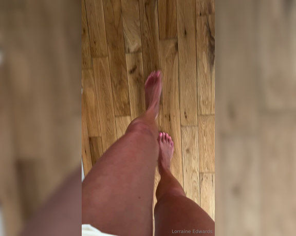 Lorraine Edwards aka lorraineedwards91 Foot Fetish - 06-27-2024 OnlyFans Video - Leaked lorraineedwards91 41220