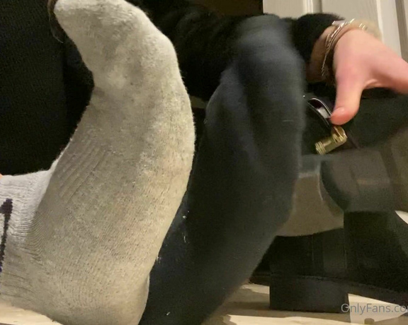 Daddy Serena aka all4serenab Femdom - 01-07-2021 OnlyFans Video - My socks and boots are warm and fragrant, Ive had the heating on full blast In