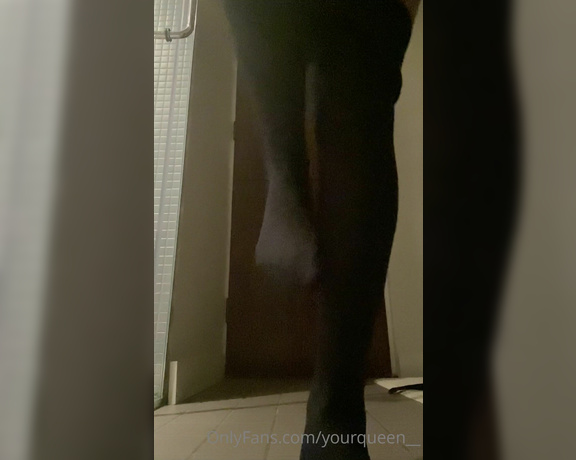 Daddy Serena aka all4serenab Femdom - 12-30-2020 OnlyFans Video - Who else knows how weak you get for My fragrant tights and juicy round ass Just