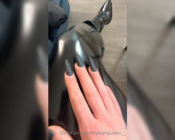 Daddy Serena aka all4serenab Femdom - 05-12-2021 OnlyFans Video - My new leggings are squeaking so much