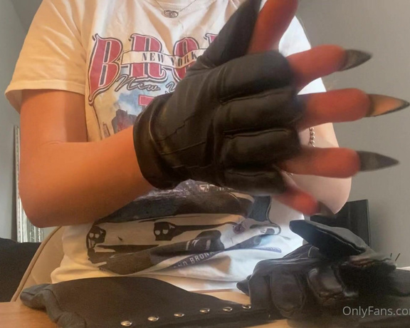 Daddy Serena aka all4serenab Femdom - 05-17-2021 OnlyFans Video - Watching Goddess slip her delicate hands into leather gloves makes your cock so hard, you cant