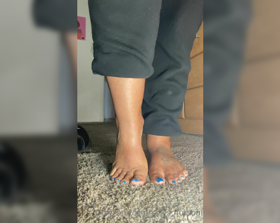 Goddess Сee aka soles_4ursoul Foot Fetish - 07-18-2021 OnlyFans Video - STUPID STUDENT