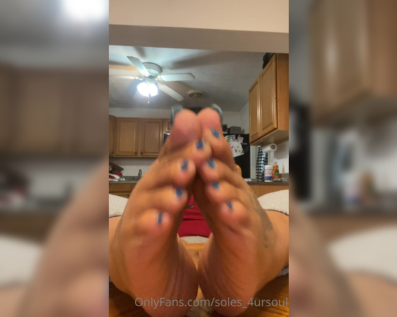 Goddess Сee aka soles_4ursoul Foot Fetish - 07-13-2021 OnlyFans Video - Ill stroke it just like this