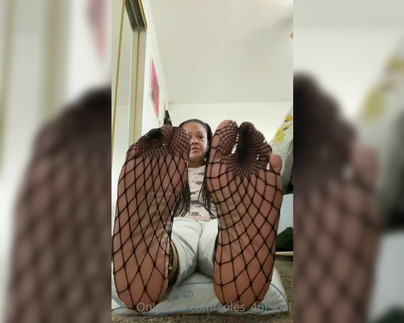 Goddess Сee aka soles_4ursoul Foot Fetish - 08-27-2020 OnlyFans Video - Leaked soles_4ursoul 22758