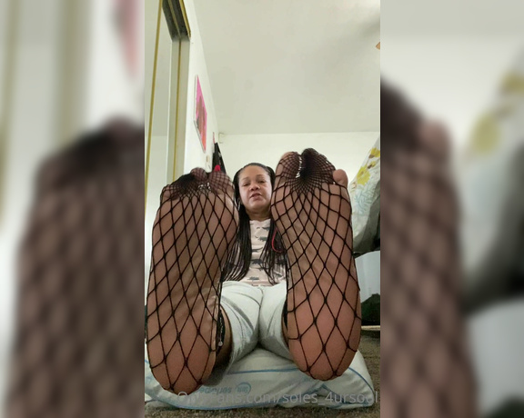 Goddess Сee aka soles_4ursoul Foot Fetish - 08-27-2020 OnlyFans Video - Leaked soles_4ursoul 22758