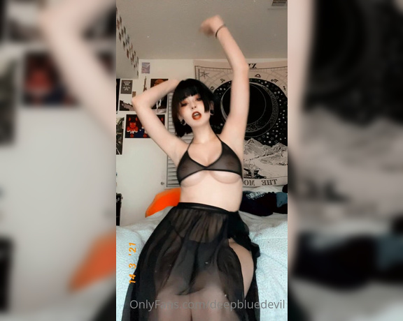 Lavenderthief aka lavenderthief Findom - 02-15-2024 OnlyFans Video - bein cute and feelin cute