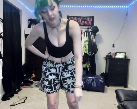 Lavenderthief aka lavenderthief Findom - 06-24-2024 OnlyFans Video - help me clear out my closet im trying on lots of lingerie and cosplays and deciding