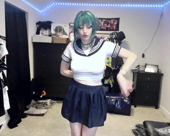 Lavenderthief aka lavenderthief Findom - 06-24-2024 OnlyFans Video - help me clear out my closet im trying on lots of lingerie and cosplays and deciding