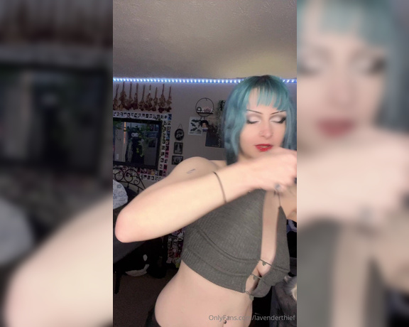 Lavenderthief aka lavenderthief Findom - 11-02-2023 OnlyFans Video - lil aftermath of what my bestie did to me last night