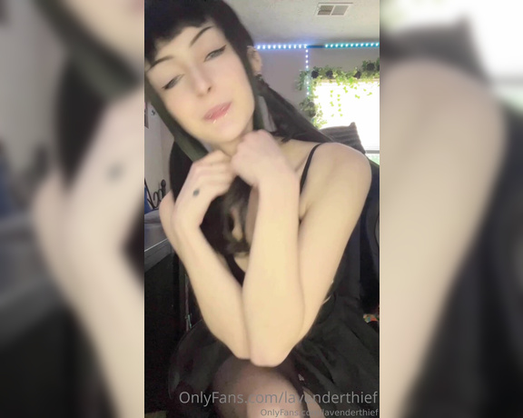 Lavenderthief aka lavenderthief Findom - 09-13-2024 OnlyFans Video - no shrimp dicks allowed  dm me NO SWCS if you think you can handle the