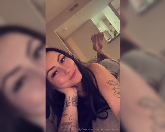 Madame Medusa aka madamemedusa9 Foot Fetish - 11-29-2023 OnlyFans Video - Leaked madamemedusa9 5989