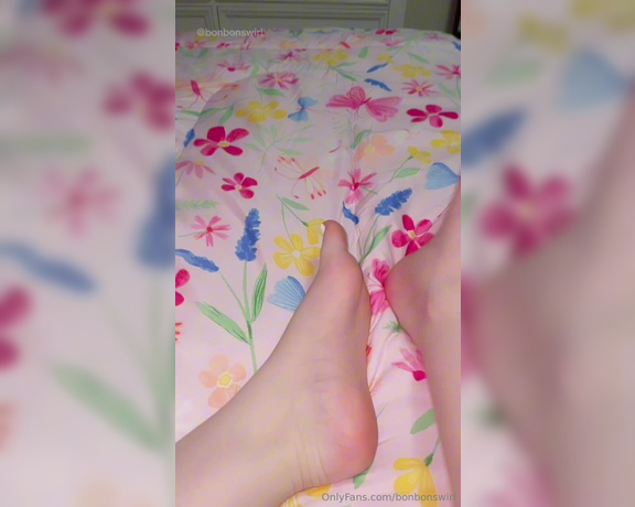 Bonbonswirl aka bonbonswirl Foot Fetish - 10-13-2024 OnlyFans Video - Leaked bonbonswirl 55411