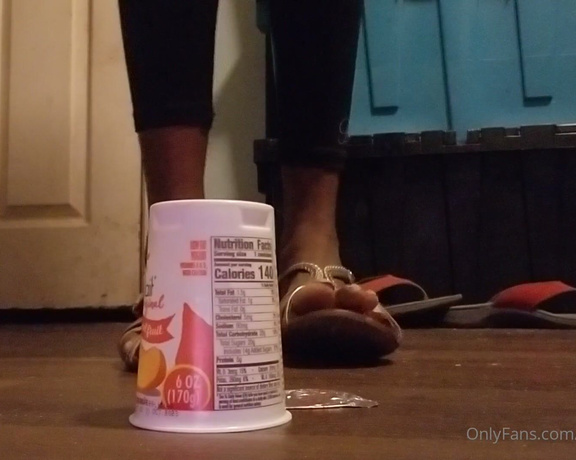 Chocolate Foot Goddess aka cfootgoddessx Foot Fetish - 11-05-2023 OnlyFans Video - Damn even the yogurt tried to escape the foot crush, but nope i placed it right