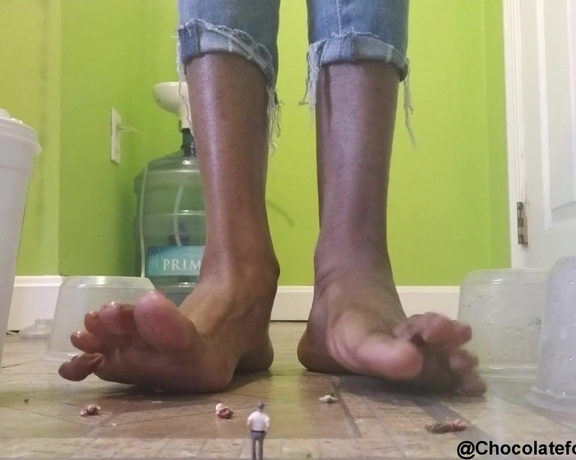 Chocolate Foot Goddess aka cfootgoddessx Foot Fetish - 12-05-2019 OnlyFans Video - Giantess BeanStalk SFX