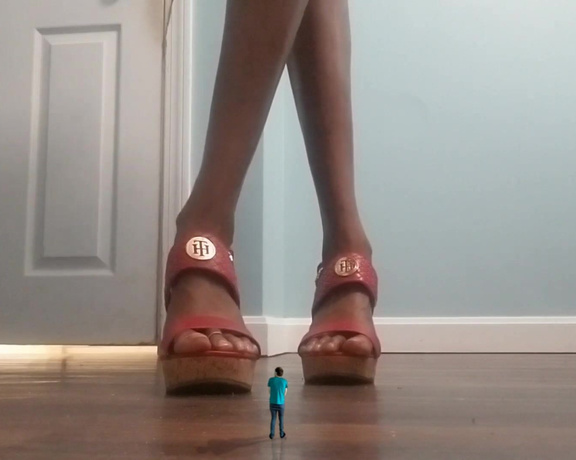 Chocolate Foot Goddess aka cfootgoddessx Foot Fetish - 12-15-2019 OnlyFans Video - Giantess Tiny Foot Massage SFX