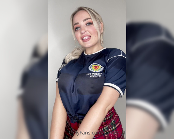 Lana Wolf aka lanawolf Findom - 04-18-2021 OnlyFans Video - Do I have an innocent face