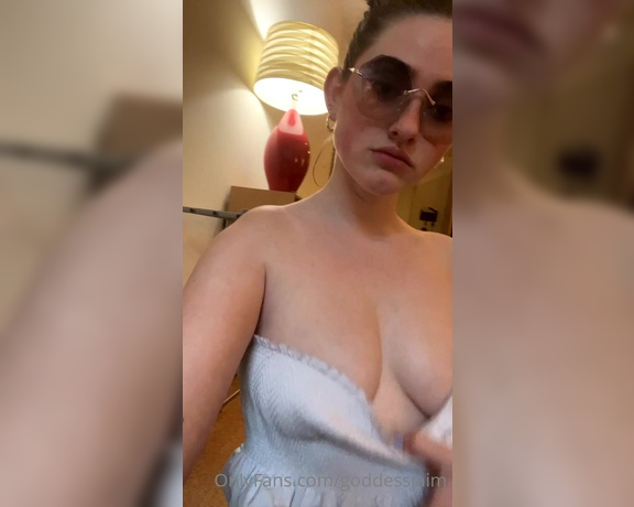 Goddess Jaim aka goddessjaim Femdom - 05-06-2022 OnlyFans Video - a sub paid 25 for this so here you all go