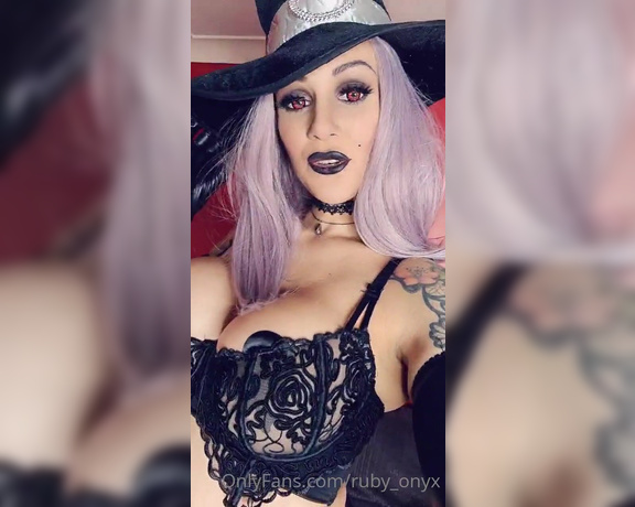 Ruby Onyx aka Ruby_onyx OnlyFans - Happy Halloween!!
