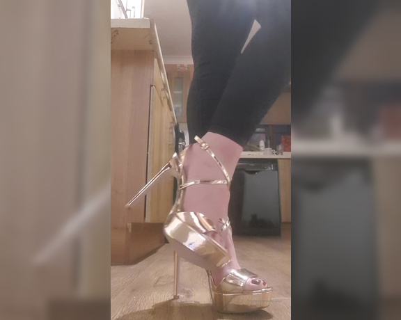 Ruby Onyx aka Ruby_onyx OnlyFans - These shoes though!!! Very successful shopping trip!!